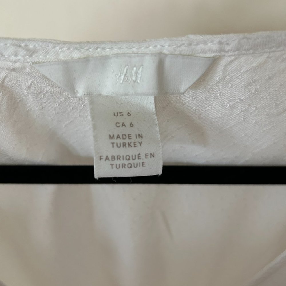 blouse - Picture 5 of 6